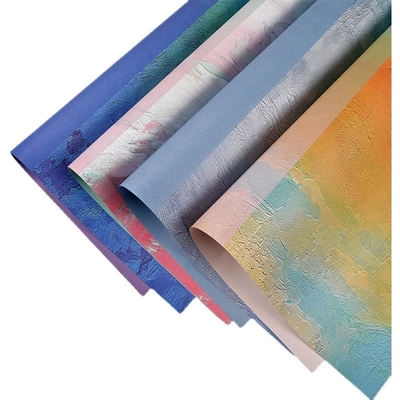 अच्छी कीमत कम से कम 70gsm फ्लोरिस्ट रैपिंग पेपर CMYK प्रिंटेड ऑनलाइन