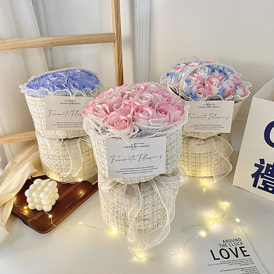 खरीदें Qixi ग्रेजुएशन जन्मदिन 20x35 सेमी साबुन गुलदस्ता के साथ बहु रंग गुलाब सही प्रेमिका उपहार ऑनलाइन निर्माण