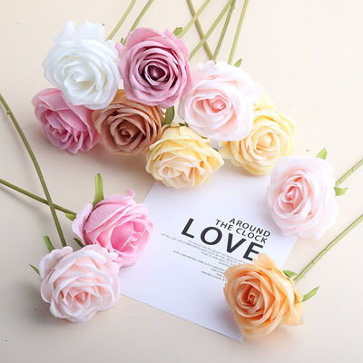 अच्छी कीमत सीमा पार सिमुलेशन कृत्रिम सिमुलेशन गुलाब एकल शाखा गुलाब फूल कृत्रिम फूल रेशम फूल घर सजावट फूल ऑनलाइन