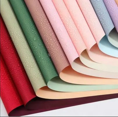 अच्छी कीमत कोरियाई फूल दुकानदारों के लिए होलोग्राफिक फूलों का पैकेजिंग पेपर जलरोधक ऑनलाइन