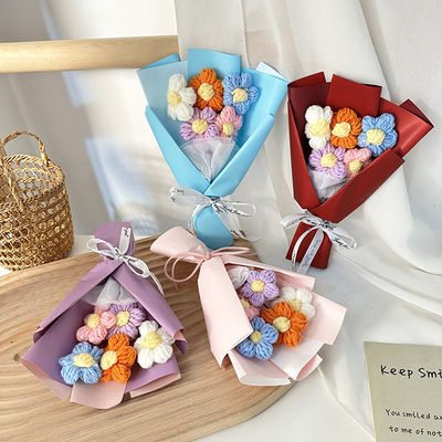 अच्छी कीमत वेलेंटाइन डे डेलीट मिनी गुलदस्ता विभिन्न रंगों में ऊनी गुलाब पुफ फूल के साथ ऑनलाइन