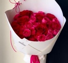 अच्छी कीमत बैले शैली का डिजाइन मोटी गाय की खाल कला कागज फूल गुलदस्ता पैकेजिंग कागज ऑनलाइन