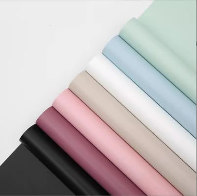 अच्छी कीमत सुबह की धुंध सिंगल-कलर सॉलिड कलर स्किन फील वाटरप्रूफ मैट फिल्म फ्लावर आर्ट रोल ताज़ा फूल गुलदस्ता लपेटने का कागज ऑनलाइन