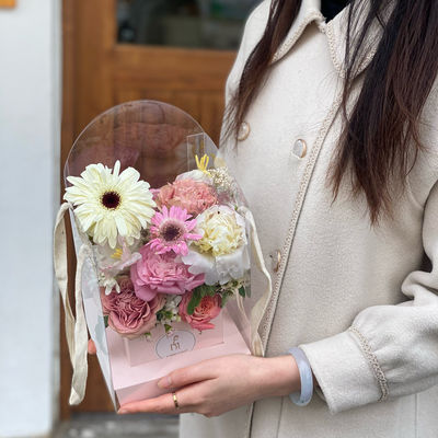 अच्छी कीमत वेलेंटाइन दिवस के लिए हाथ से आयोजित फूल बॉक्स, पारदर्शी पीवीसी तह DIY गुलदस्ता ऑनलाइन